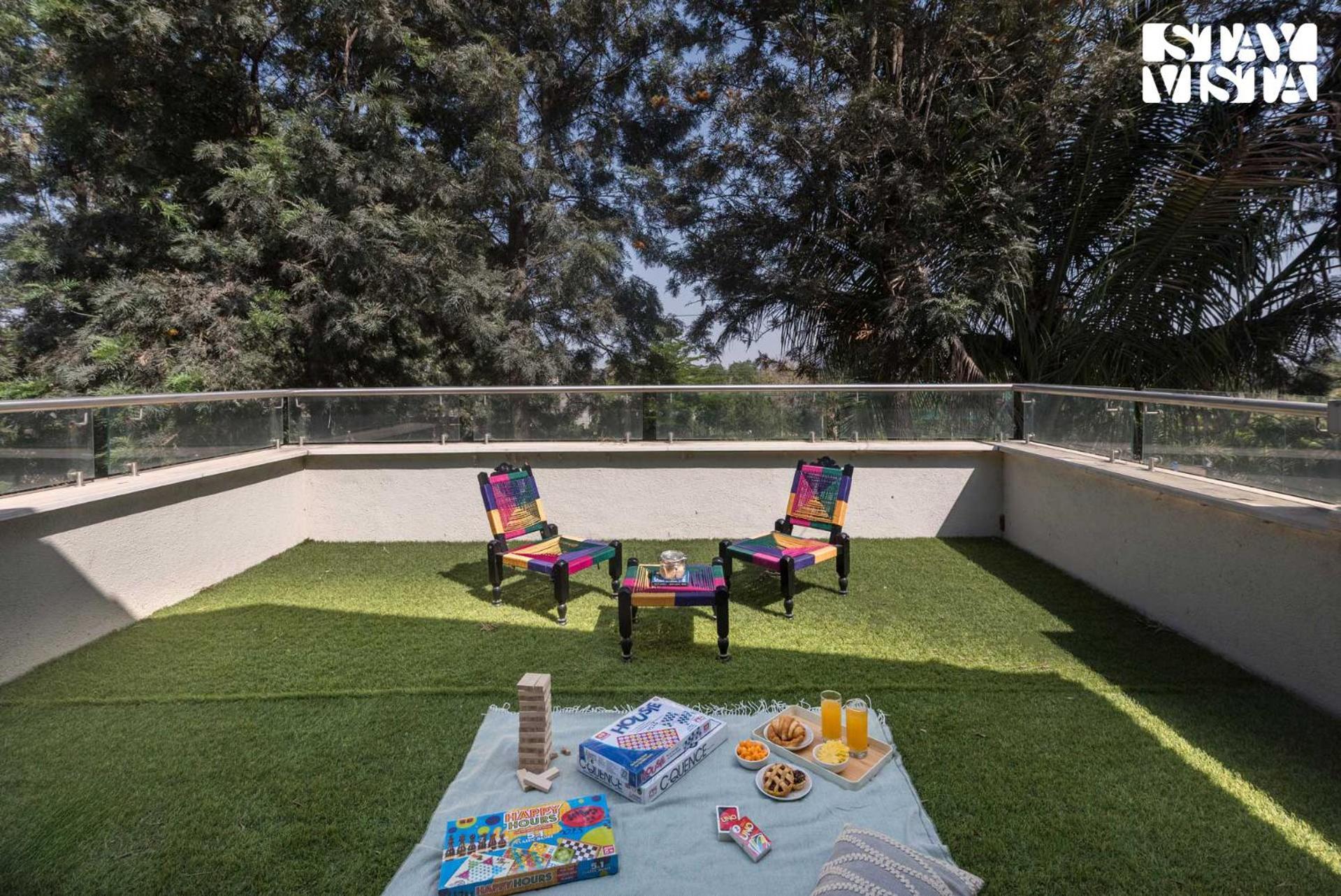 Stayvista'S Silver Grove - Serene Haven With Expansive Lawn & Terrace Nashik Buitenkant foto
