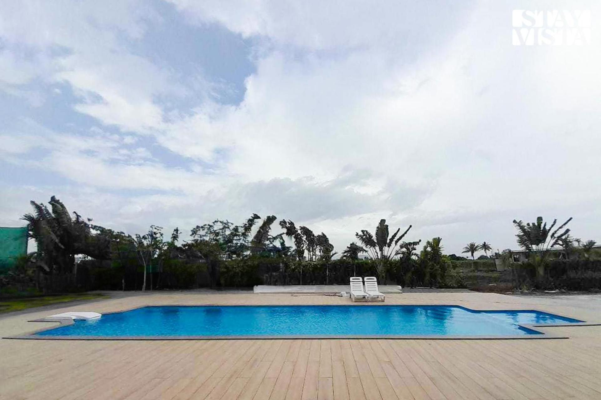 Stayvista'S Silver Grove - Serene Haven With Expansive Lawn & Terrace Nashik Buitenkant foto